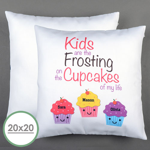Drei Cupcakes Personalisierter Kissenbezug 50,8 x 50,8 cm